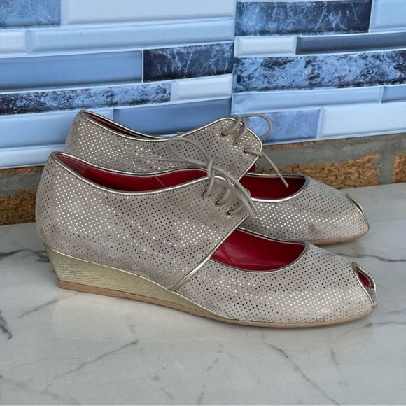 Pas de Rouge open toe shoes size 39 /8.5 - Picture 1 of 12